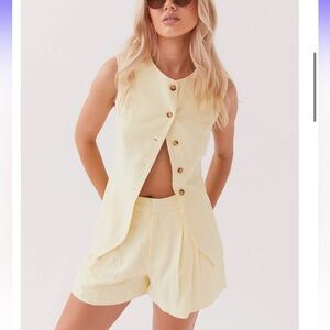 Pepper mayo yellow linen short suit set woman’s 2